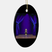 Retro microfoon op werkgebied keramisch ornament (Rechts)