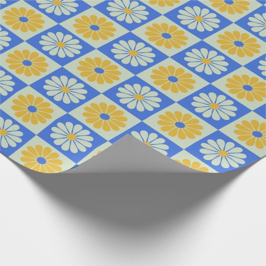 Retro Mid Century Mod Flowers in Blue en Yellow Cadeaupapier (Hoek)