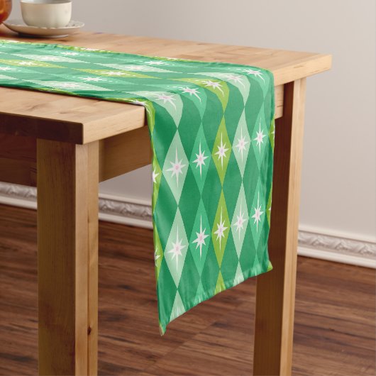 Retro Mid Century Moderne Groene Diamanten Kerstmi Korte Tafelloper (Voorbeeld)