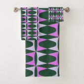 Retro Mid Mod Geometric Holiday Pattern Groene Roz Bad Handdoek (Insitu)