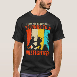 Retro mijn hart behoort tot een brandweerman t-shirt