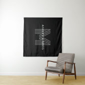Retro Moderne Naam/s Bewerkbaar Monogram Zwart & G Wandkleed (In Situ (horizontaal))