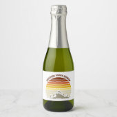 Retro Mountain Sunset Party Custom Mini Sparkling Wijnetiket (Voorkant)