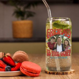 Retro opa is de geit foto kan glas