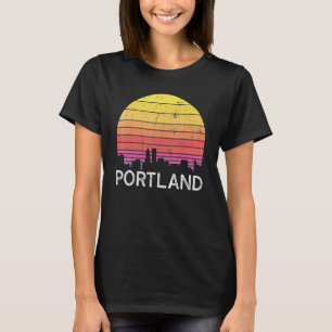 Retro Oregon Portland Skyline Urban Buildi T-shirt