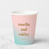Retro Pastel Roze Gradiënt Unieke Bruiloft Custom Papieren Bekers (Voorkant)
