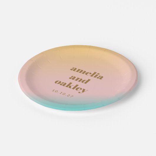 Retro Pastel Roze Gradiënt Unieke Bruiloft Custom Papieren Bordje (Gekanteld)