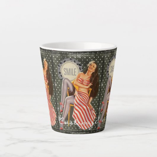 Retro Pin-up Illustratie Thunder_Cove Latte Mok (Voorkant)