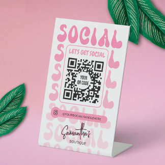 Retro Pink Modern Logo Social Media QR Code Reclamebord Met Voetstuk