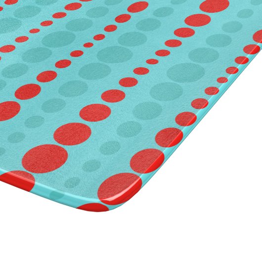 Rétro planche à découper de points de rouge et de (Coin)