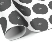 Retro Poppy Floral Art Pattern in Black and White Cadeaupapier (Rol Hoek)