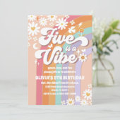 Retro Rainbow 5th Birthday Invitation (Debout devant)