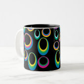 Retro Rainbow Ovalen Mok (Voorkant links)