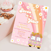 Retro Rainbow Seven is een Vibe Groovy 7e verjaard Kaart