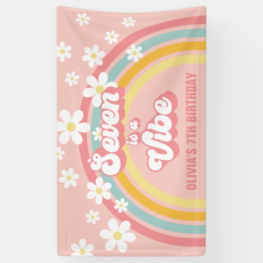 Retro Rainbow Seven is een Vibe Groovy 7e verjaard Spandoek (Verticaal)