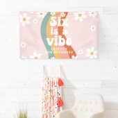 Retro Rainbow Six is een Vibe Daisy 6TH Spandoek (Insitu)