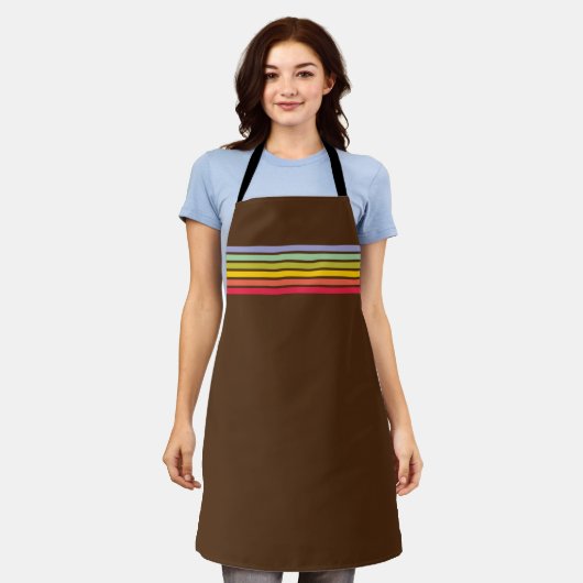 Retro Rainbow Stripe op Brown Schort (Gedragen)