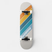 Retro Regenboog met naam Skateboard (Voorkant)