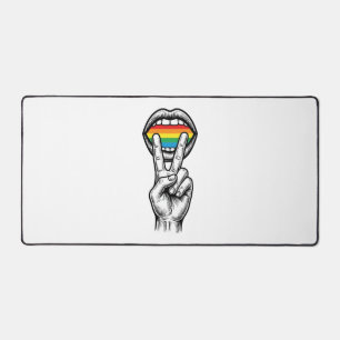 Retro Regenboog Vrede Hand Pride Vector T-shirt_1 Bureaumat