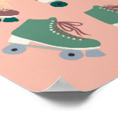 Retro Rollerskates Groen Stoffig Roze Groovy Cool Poster (Hoek)