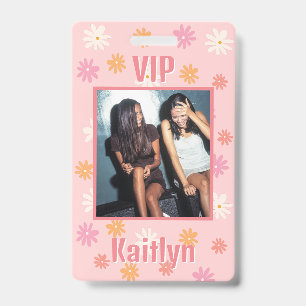 Retro Roze Daisy Bruidsfeest VIP Pas Badge