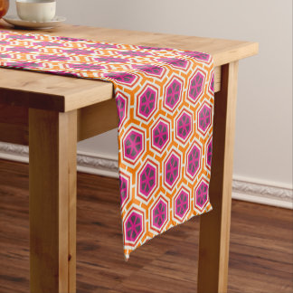 Retro roze en oranje modern geometrisch patroon korte tafelloper