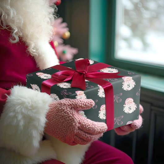 Retro Roze Kerstman Monogram Cadeaupapier