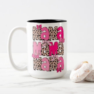 Retro Roze Luipaard Mama Design met Coquette Strik Tweekleurige Koffiemok
