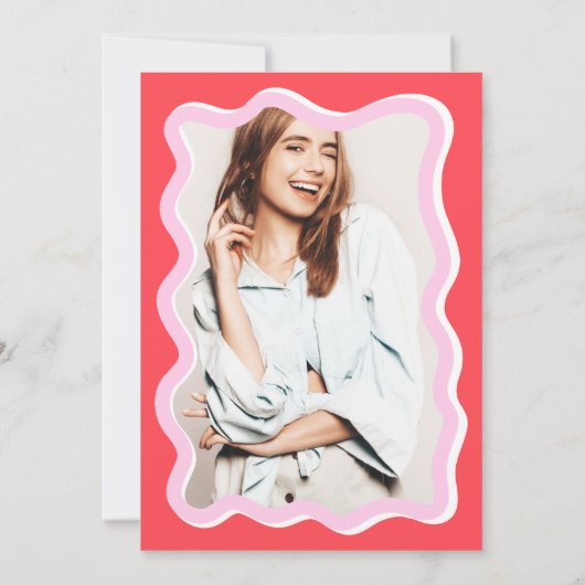 Retro roze rode kromme die golvend afstuderen kron kaart (Achterkant)