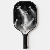 Retro Sci-Fi UFO-invasie gepersonaliseerd Pickleball Paddle (Voorkant)