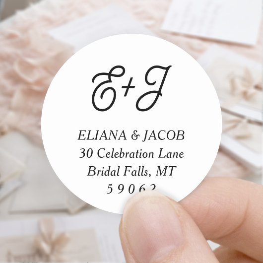 Retro Script Monogram Bruiloft Ronde Retouradres Sticker