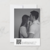 Retro Script Trouw QR Code Zwart en Wit Save The Date (Achterkant)