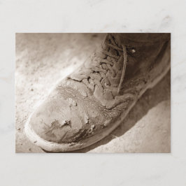 Retro Sepia Worn Work Boot Retirement Invitations Kaart