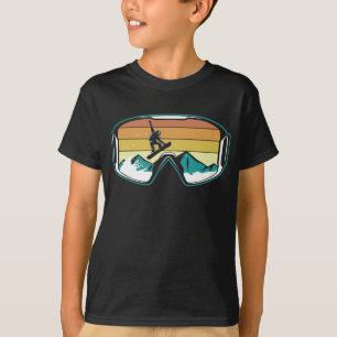Retro Snowboarding Freestyle Jump Snow Mountain T-shirt
