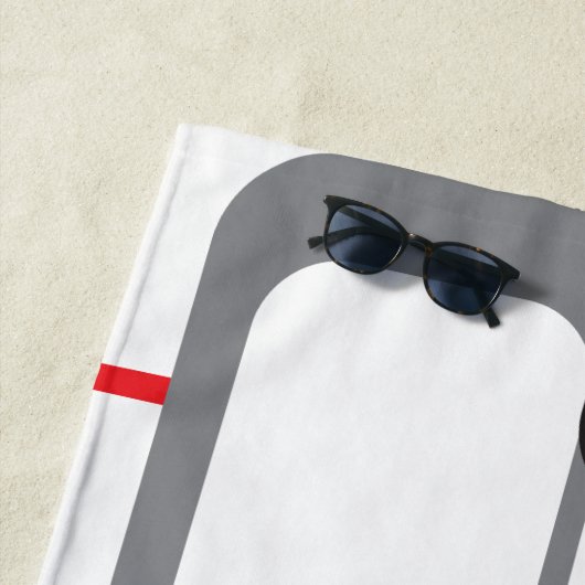 Retro Squares Red Grey Black Trendy Pattern Strandlaken (In situ)