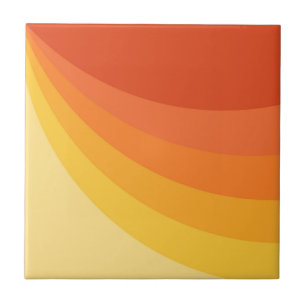 Retro stijl geel en oranje zonnestralen ontwerp tegeltje