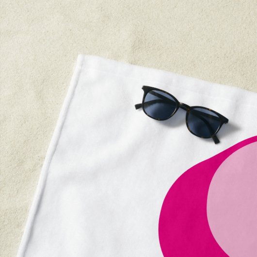 Retro Stijl Hot Roze Bruid Aangepaste Naam Strandlaken (In situ)