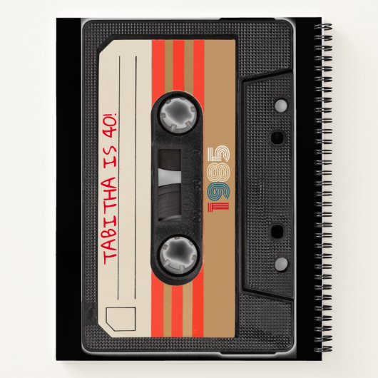 Retro Stripe Nummers 1985 40e Cassettebandje Notitieboek (Achterkant)
