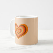 Retro Striped Heart Mug - Orange on Beige (Devant gauche)