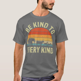 Retro Style Vegetarian Vegan Graphic is aardig voo T-shirt