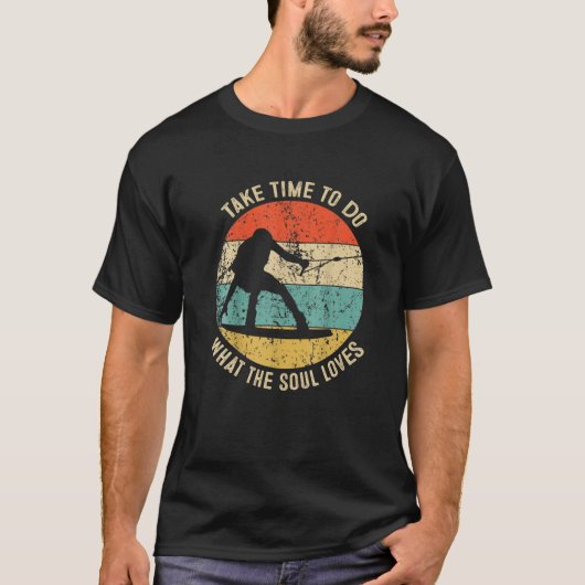 Retro Style Wakeboarder  Wakeboarding Ideeën T-shirt (Voorkant)