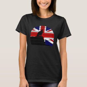 Retro sunset bald eagle on cliff Verenigd Koninkri T-shirt