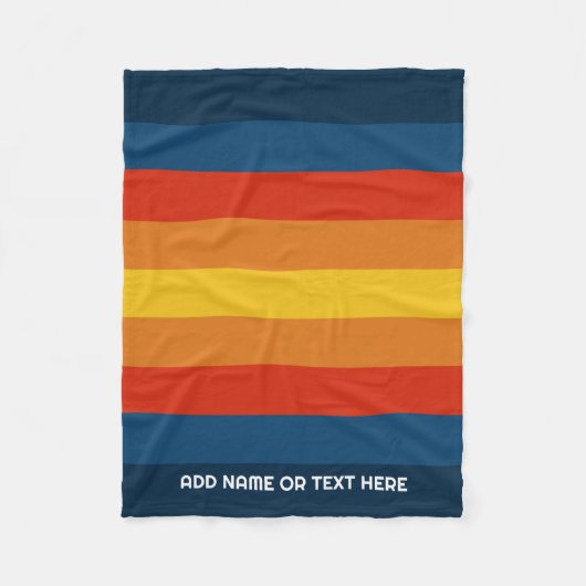 Retro Sunset Stripes met Simple Sans Serif Name Fleece Deken (Voorkant)