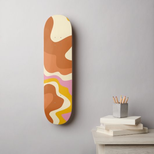 Retro Swirls Geometric Boho 70s Peach & Brown Skateboard (Muurkunst)