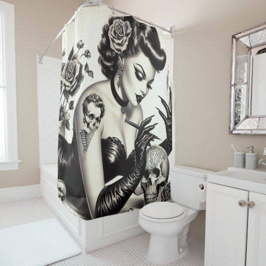 Retro Tattoed Gothic Pin-up Douchegordijn (In situ)