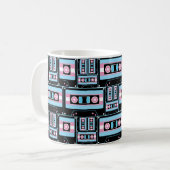 Retro Trans Pride Koffiemok (Voorkant links)