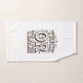 Retro Trick Or Teach Halloween Leraar Shirt Ontwer Handdoek (Handdoek)