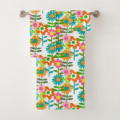 Retro Turquoise en Oranje bloemen Bad Handdoek (Insitu)