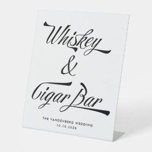 Retro Typografie Whiskey Cigar Bar Wedding Reclamebord Met Voetstuk