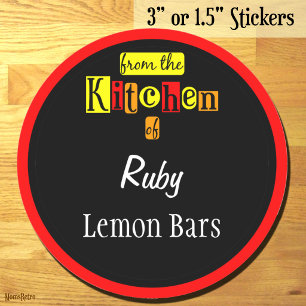Retro Uit de Keuken van Reds op Zwart Bewerkbaar Ronde Sticker